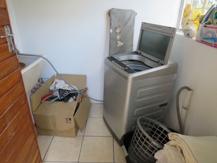 4 Bedroom Property for Sale in Mountain View Gauteng