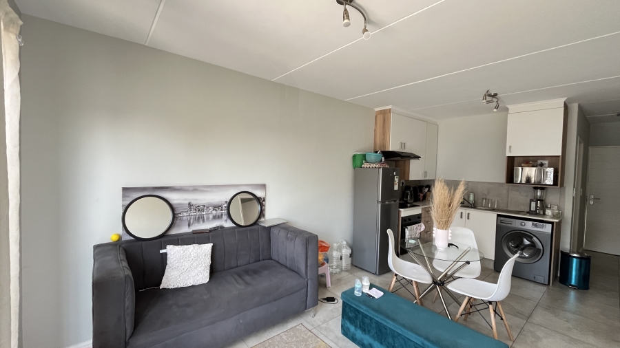 2 Bedroom Property for Sale in Brentwood Gauteng