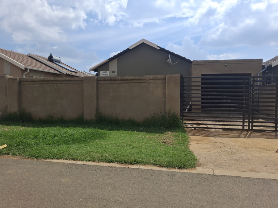 2 Bedroom Property for Sale in Windmill Park Gauteng