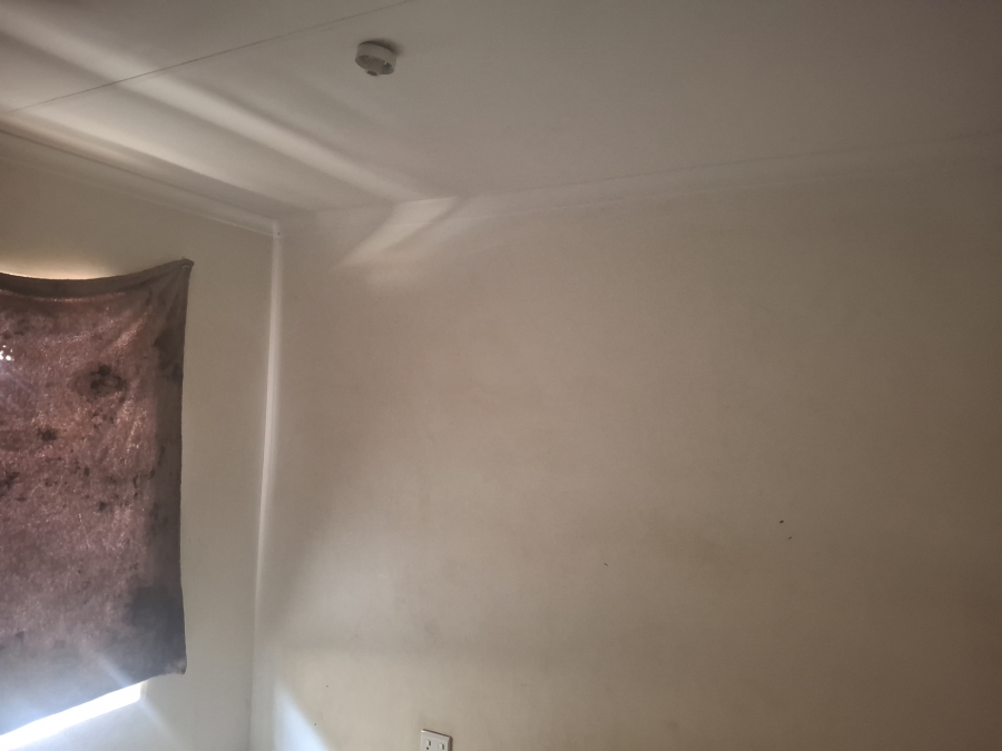 2 Bedroom Property for Sale in Windmill Park Gauteng