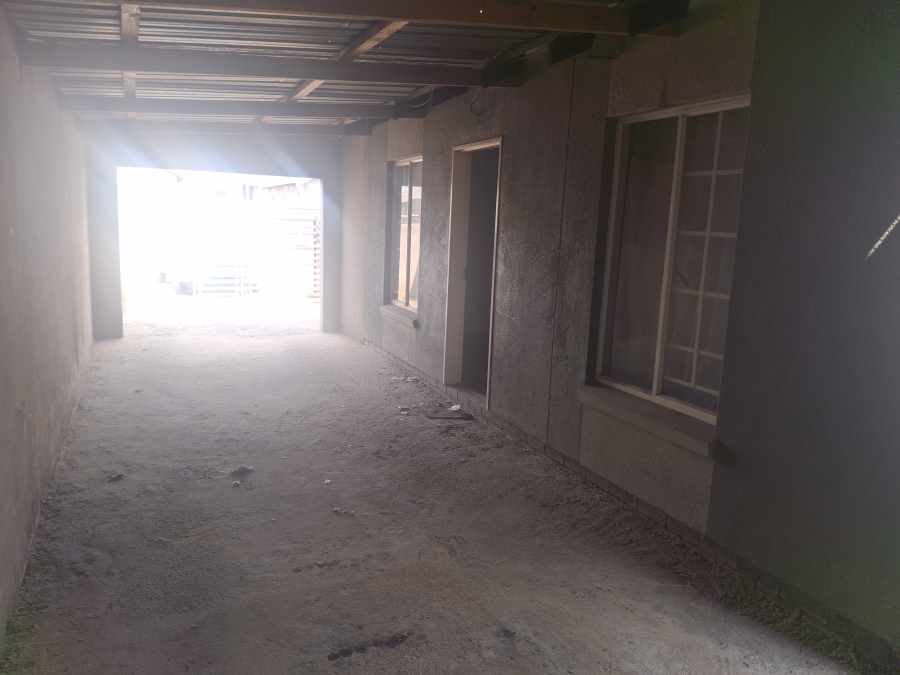 2 Bedroom Property for Sale in Windmill Park Gauteng