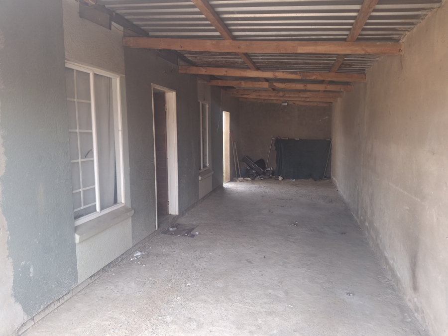 2 Bedroom Property for Sale in Windmill Park Gauteng