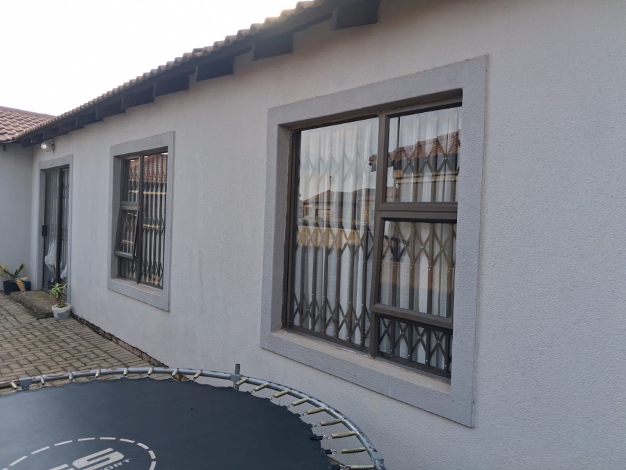 3 Bedroom Property for Sale in Vanderbijlpark CE 7 Gauteng