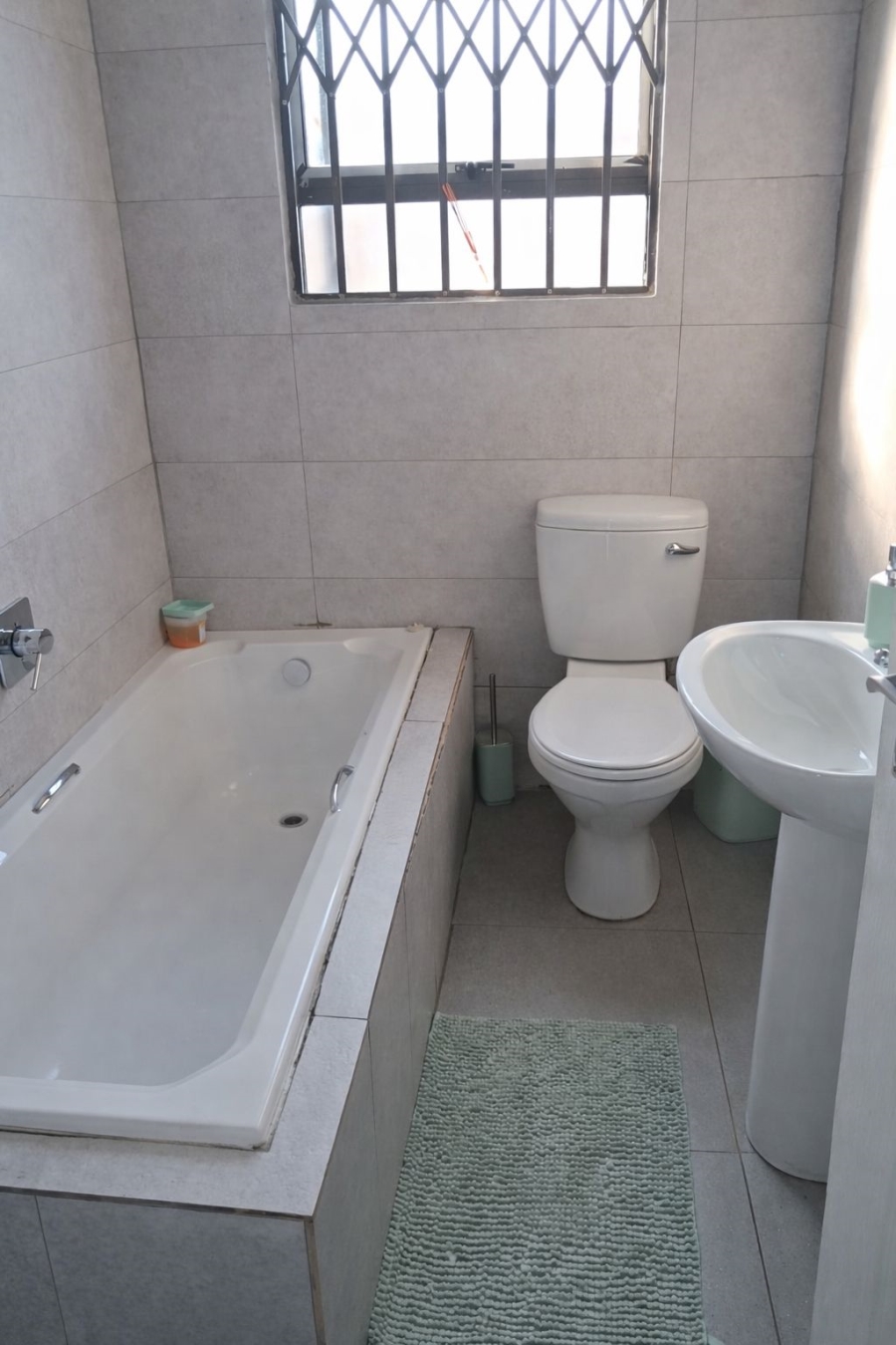 3 Bedroom Property for Sale in Vanderbijlpark CE 7 Gauteng