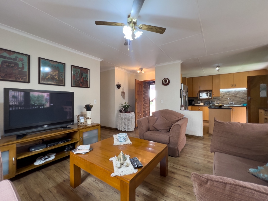 3 Bedroom Property for Sale in Van Riebeeck Park Gauteng