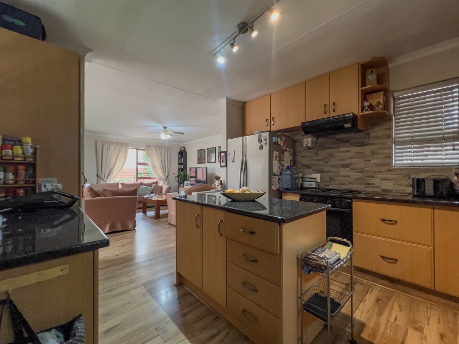 3 Bedroom Property for Sale in Van Riebeeck Park Gauteng