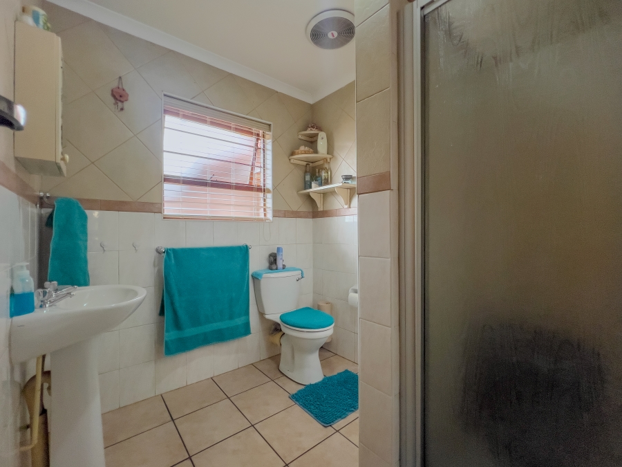 3 Bedroom Property for Sale in Van Riebeeck Park Gauteng