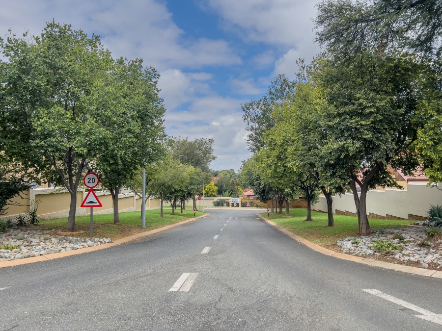 3 Bedroom Property for Sale in Van Riebeeck Park Gauteng