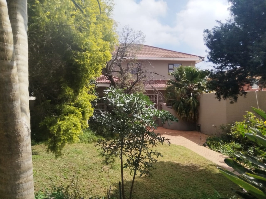 7 Bedroom Property for Sale in Kensington Gauteng