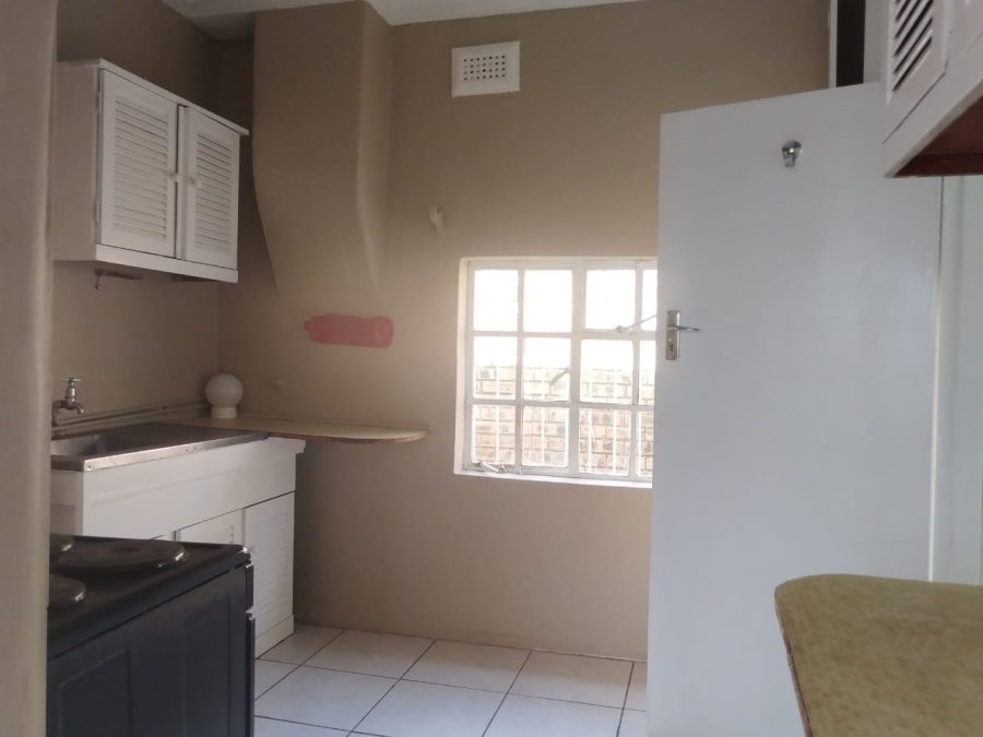 7 Bedroom Property for Sale in Kensington Gauteng