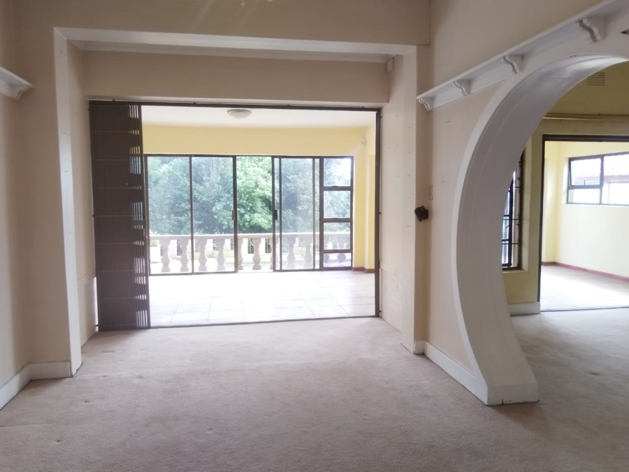 7 Bedroom Property for Sale in Kensington Gauteng