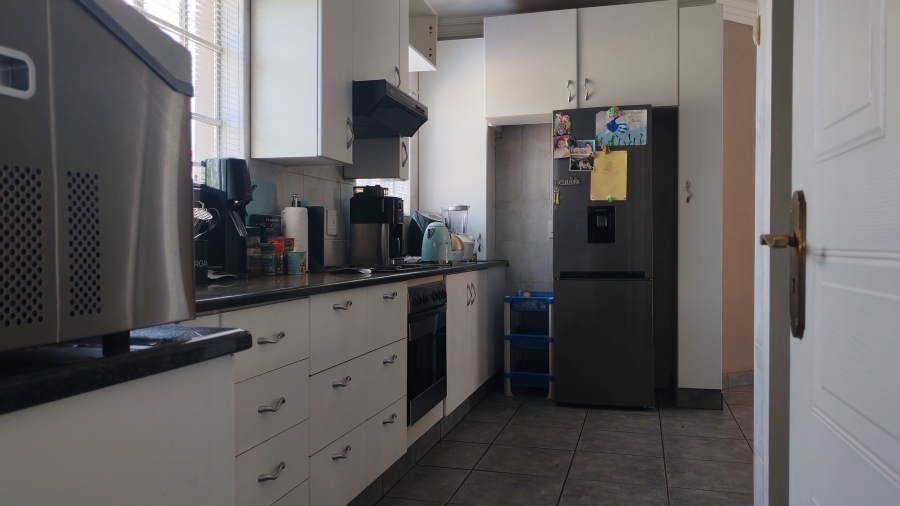 To Let 3 Bedroom Property for Rent in Vanderbijlpark SW 5 Gauteng