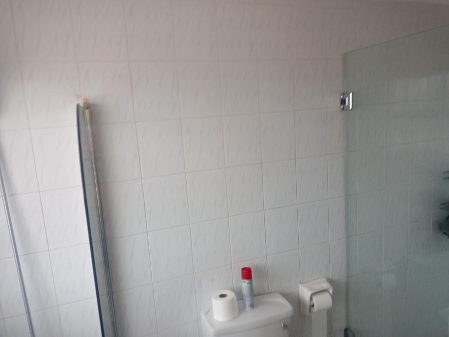 2 Bedroom Property for Sale in Ridgeway Gauteng