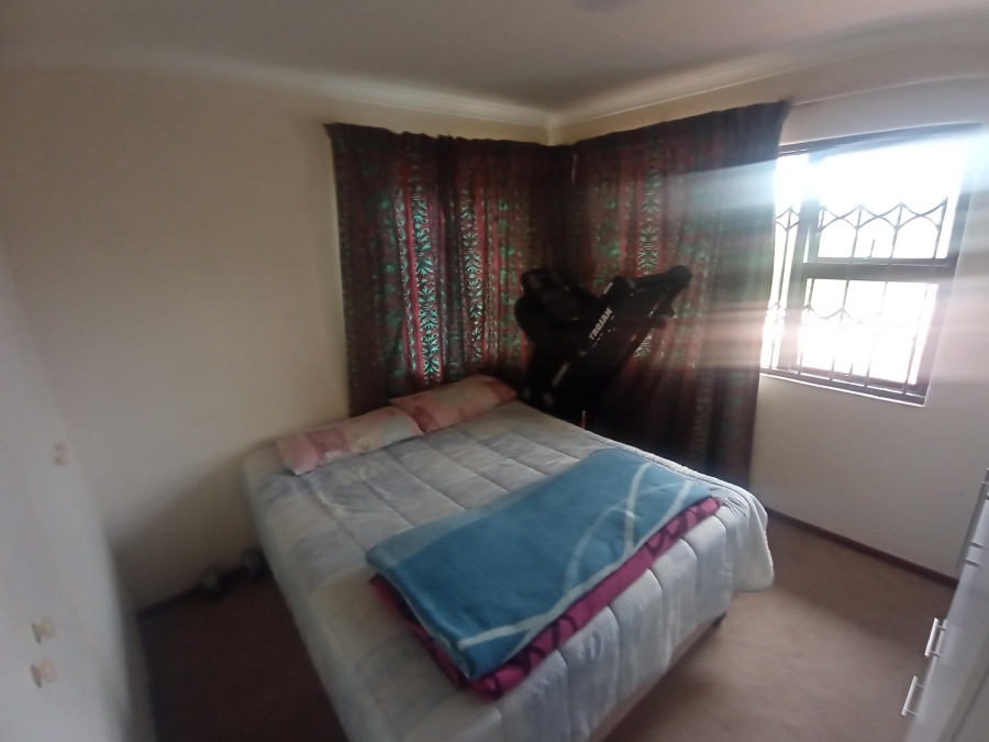 2 Bedroom Property for Sale in Ridgeway Gauteng