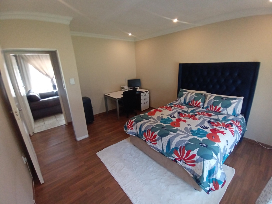 4 Bedroom Property for Sale in Brackenhurst Gauteng