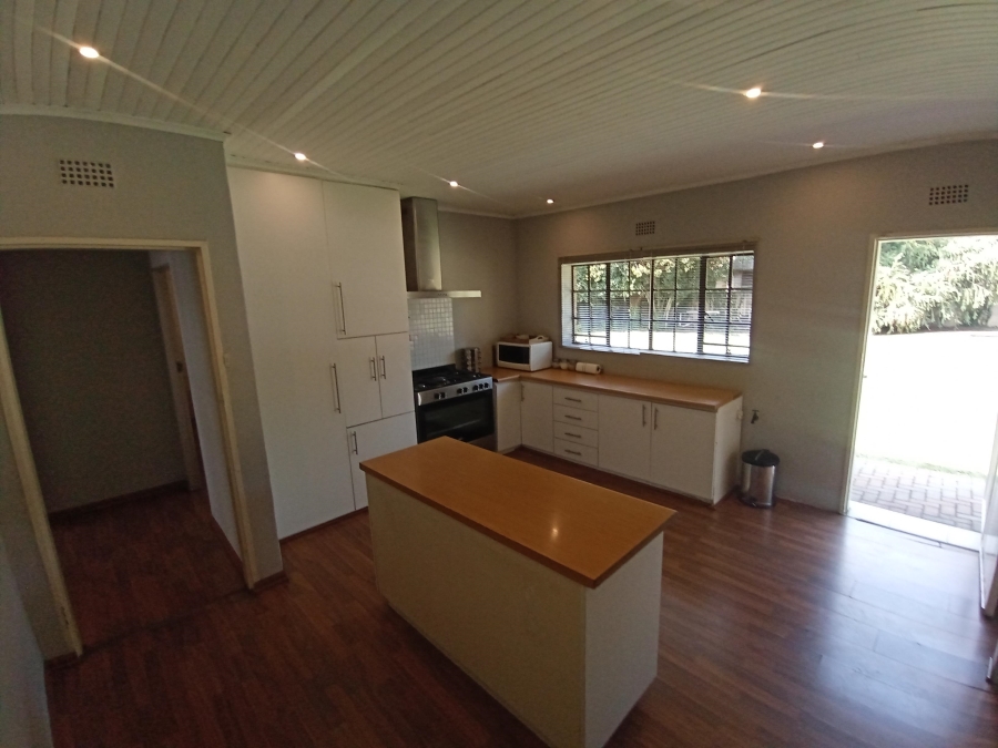 4 Bedroom Property for Sale in Brackenhurst Gauteng