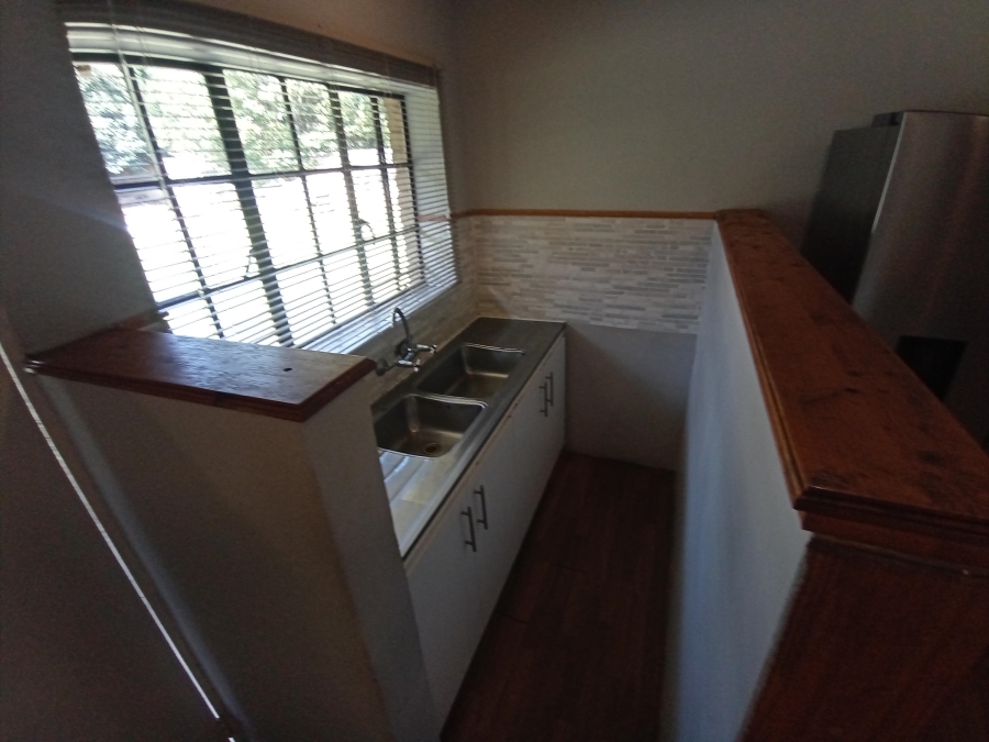 4 Bedroom Property for Sale in Brackenhurst Gauteng