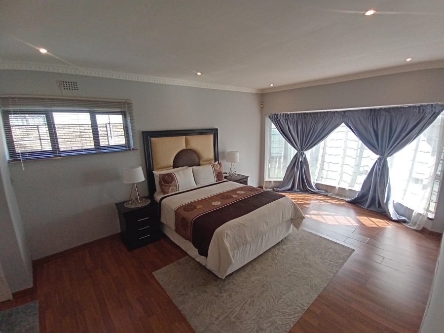 4 Bedroom Property for Sale in Brackenhurst Gauteng