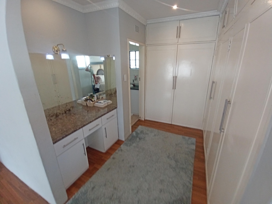 4 Bedroom Property for Sale in Brackenhurst Gauteng