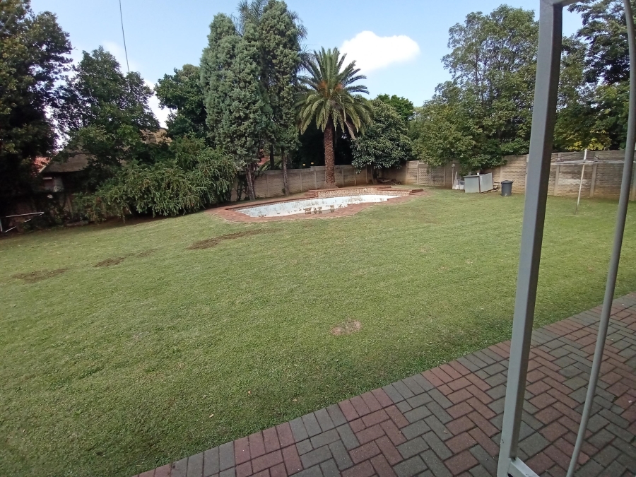 4 Bedroom Property for Sale in Brackenhurst Gauteng