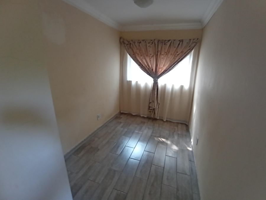 4 Bedroom Property for Sale in Brackenhurst Gauteng