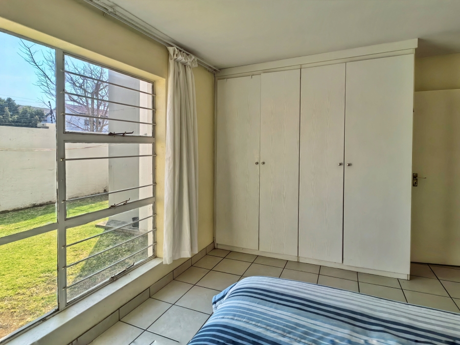 2 Bedroom Property for Sale in Blackheath Gauteng