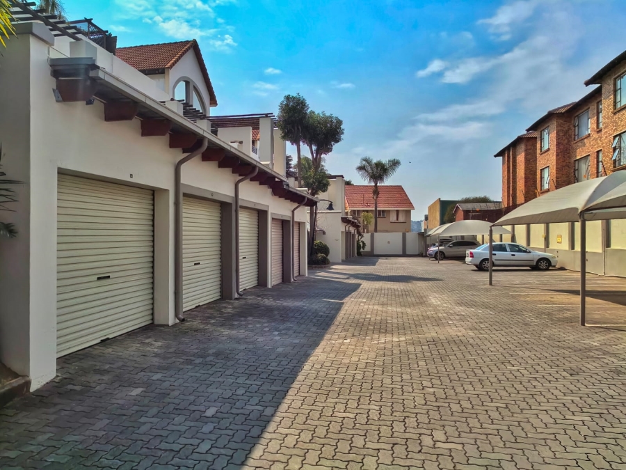 2 Bedroom Property for Sale in Blackheath Gauteng