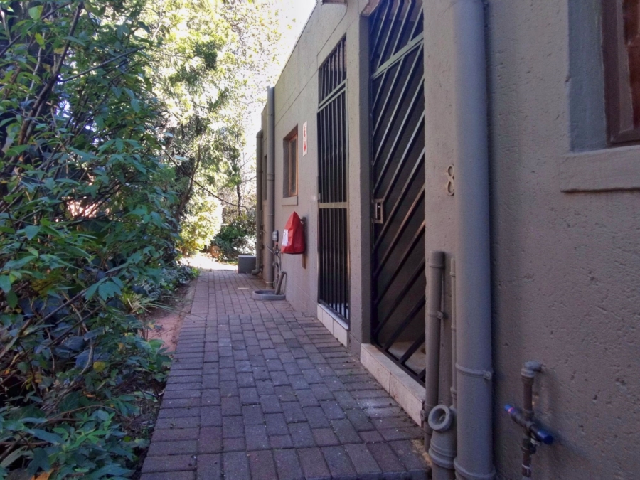 1 Bedroom Property for Sale in Northcliff Gauteng