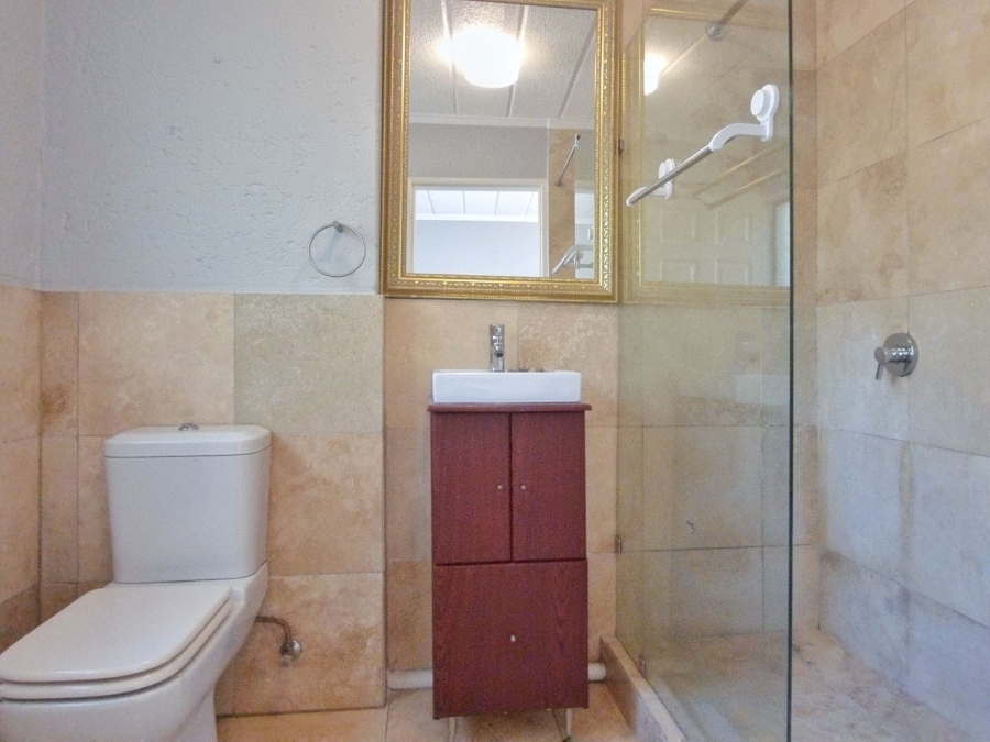 1 Bedroom Property for Sale in Northcliff Gauteng