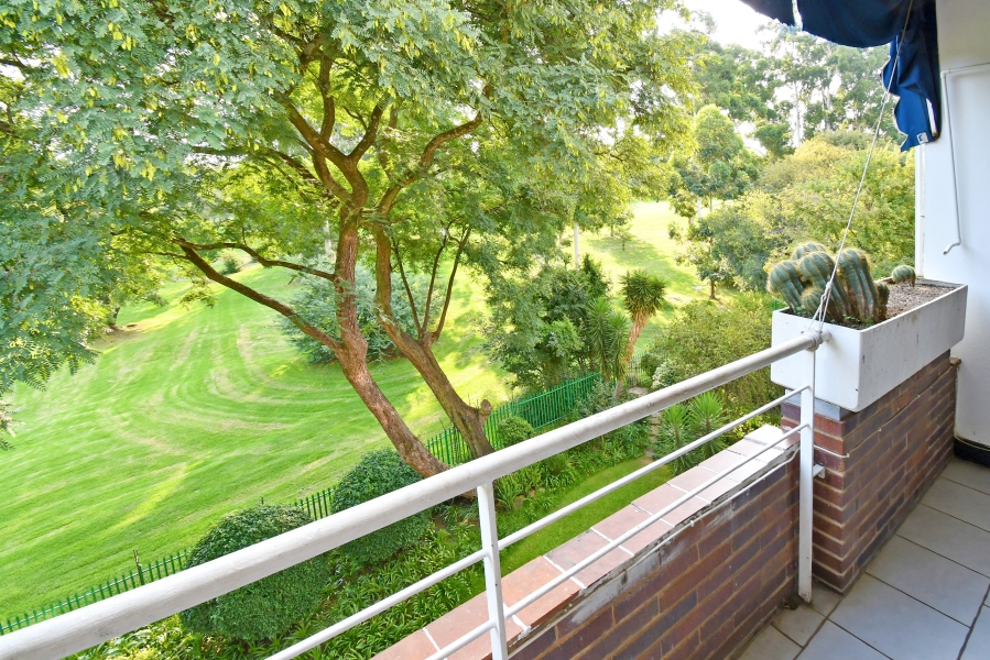 2 Bedroom Property for Sale in Atholl Gauteng