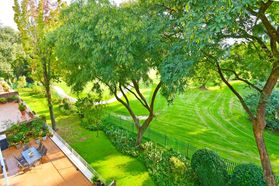 2 Bedroom Property for Sale in Atholl Gauteng