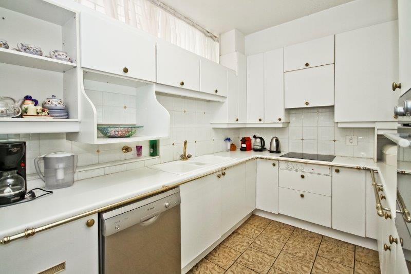 2 Bedroom Property for Sale in Atholl Gauteng