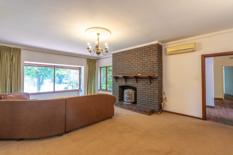 5 Bedroom Property for Sale in Bryanston Gauteng