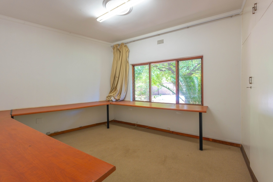 5 Bedroom Property for Sale in Bryanston Gauteng