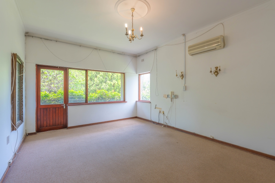 5 Bedroom Property for Sale in Bryanston Gauteng