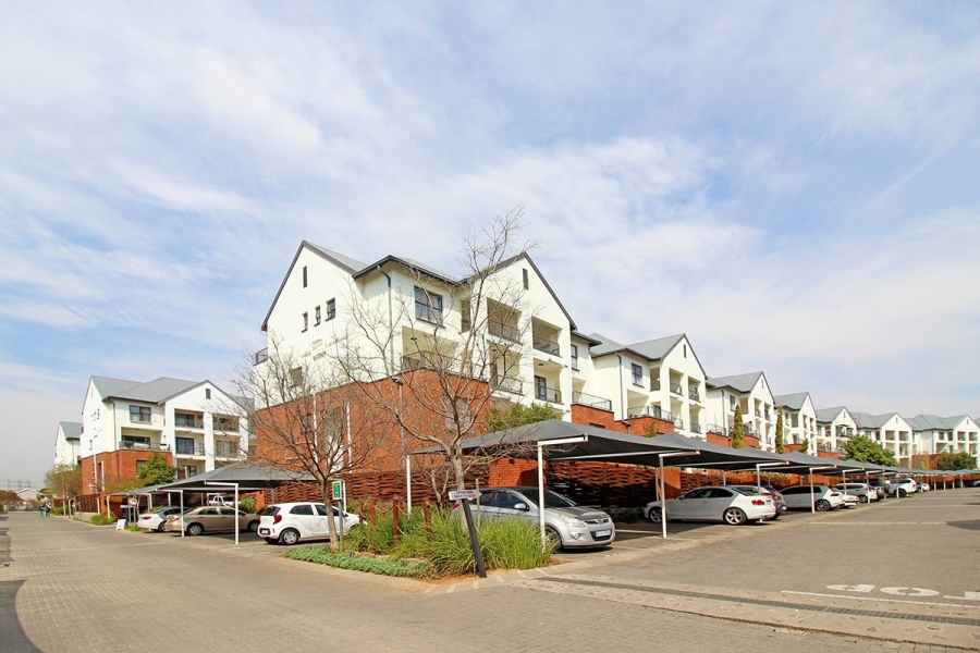 To Let 3 Bedroom Property for Rent in Greenstone Hill Gauteng