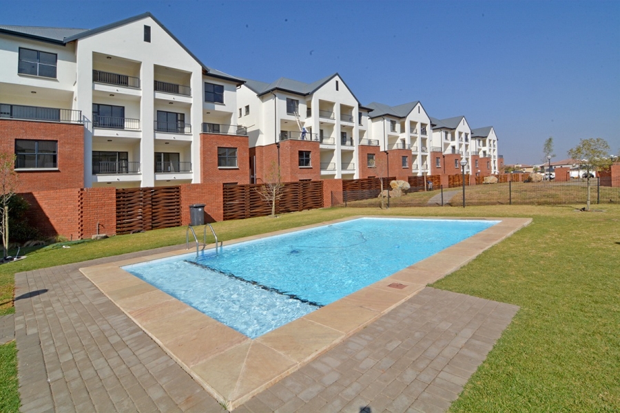To Let 3 Bedroom Property for Rent in Greenstone Hill Gauteng