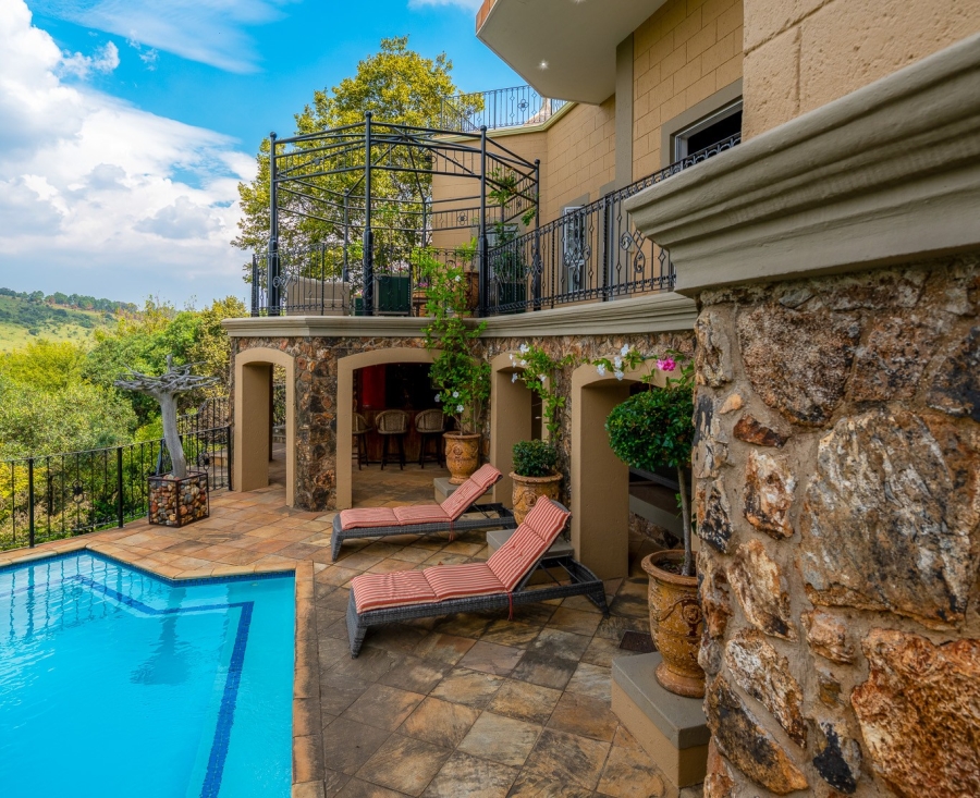 5 Bedroom Property for Sale in Cornwall Hill Gauteng