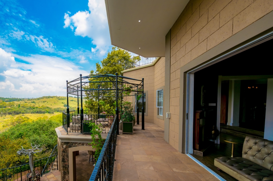 5 Bedroom Property for Sale in Cornwall Hill Gauteng