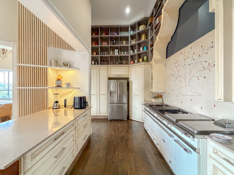 5 Bedroom Property for Sale in Cornwall Hill Gauteng