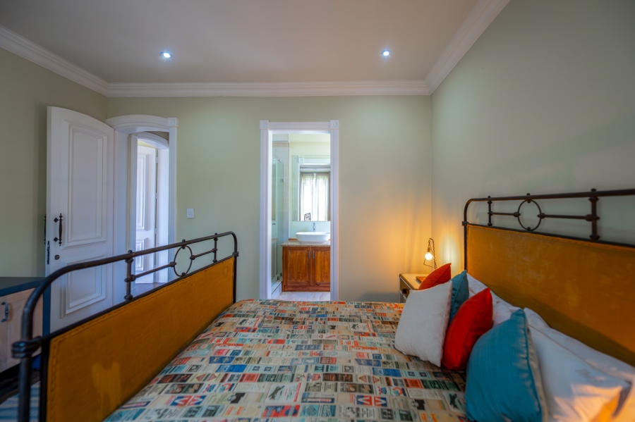 5 Bedroom Property for Sale in Cornwall Hill Gauteng