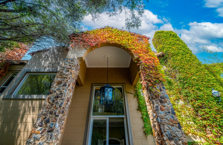 5 Bedroom Property for Sale in Cornwall Hill Gauteng