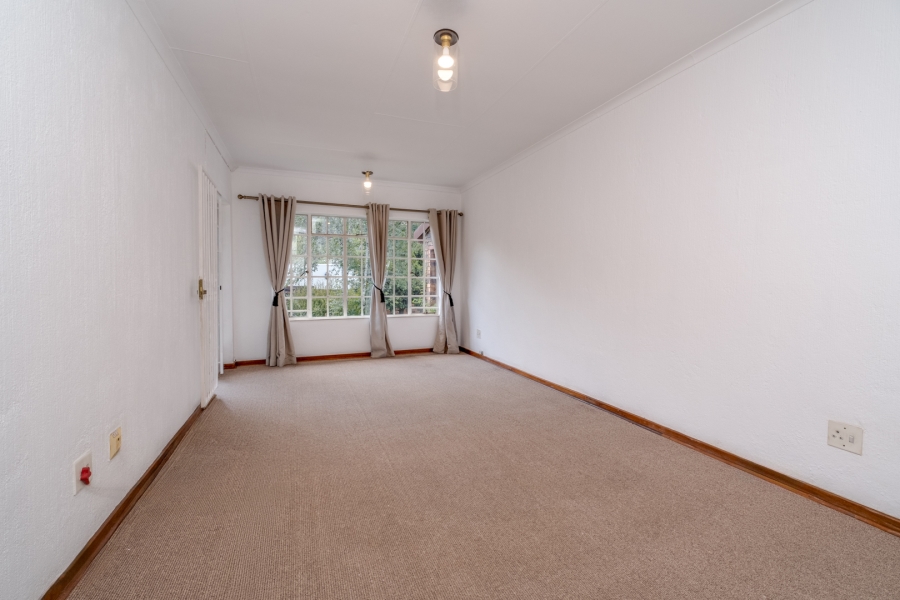 1 Bedroom Property for Sale in Bryanston Gauteng