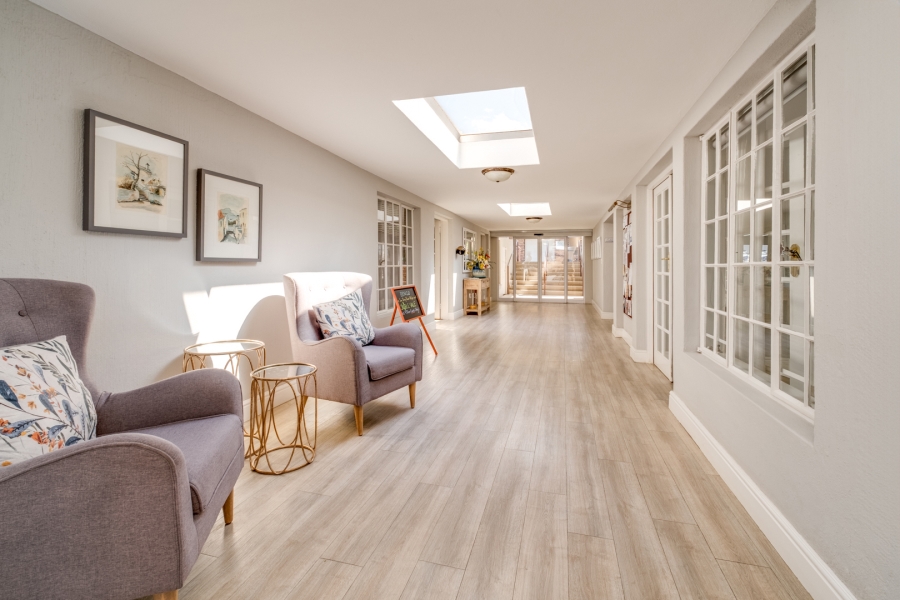 1 Bedroom Property for Sale in Bryanston Gauteng