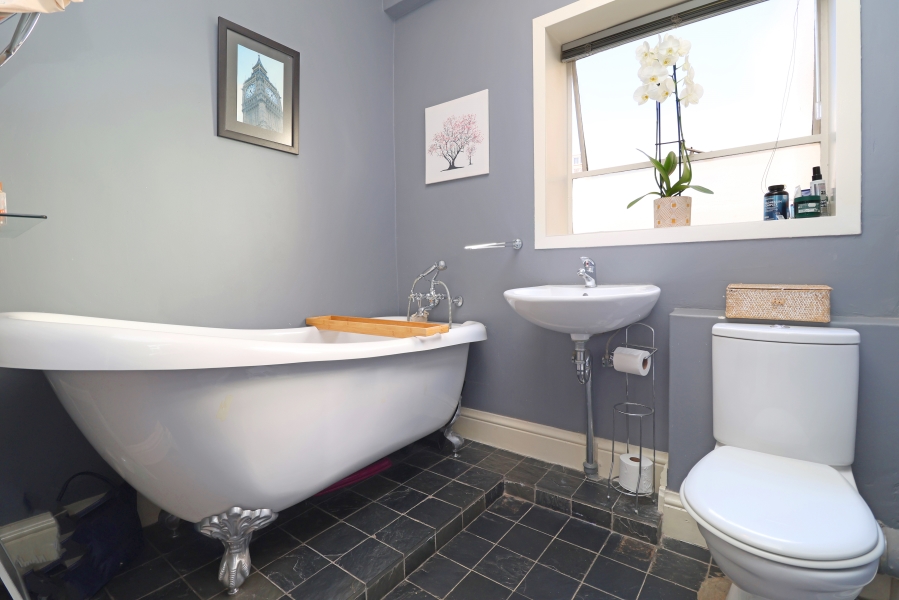 2 Bedroom Property for Sale in Birdhaven Gauteng