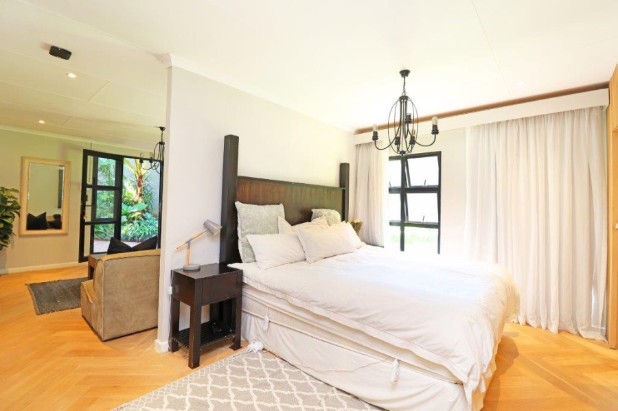 To Let 4 Bedroom Property for Rent in Atholl Gauteng