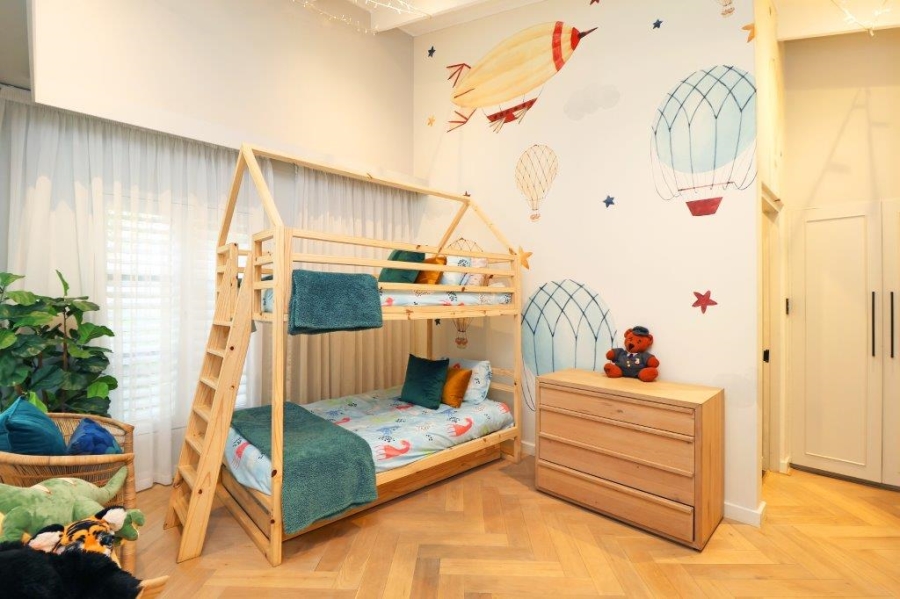 To Let 4 Bedroom Property for Rent in Atholl Gauteng