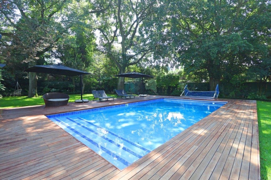 To Let 4 Bedroom Property for Rent in Atholl Gauteng