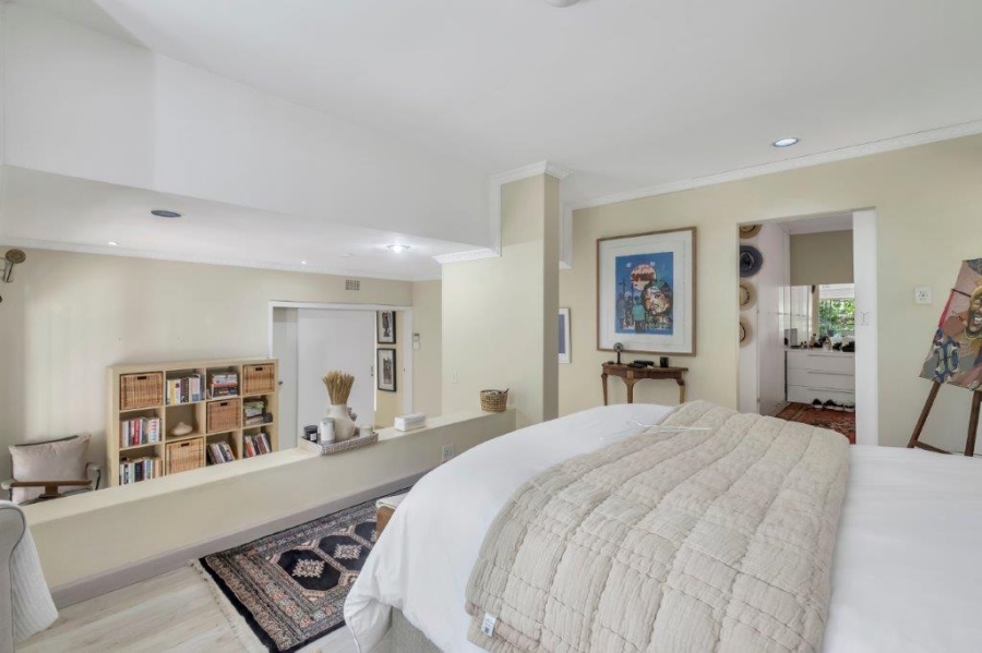 4 Bedroom Property for Sale in Atholl Gauteng