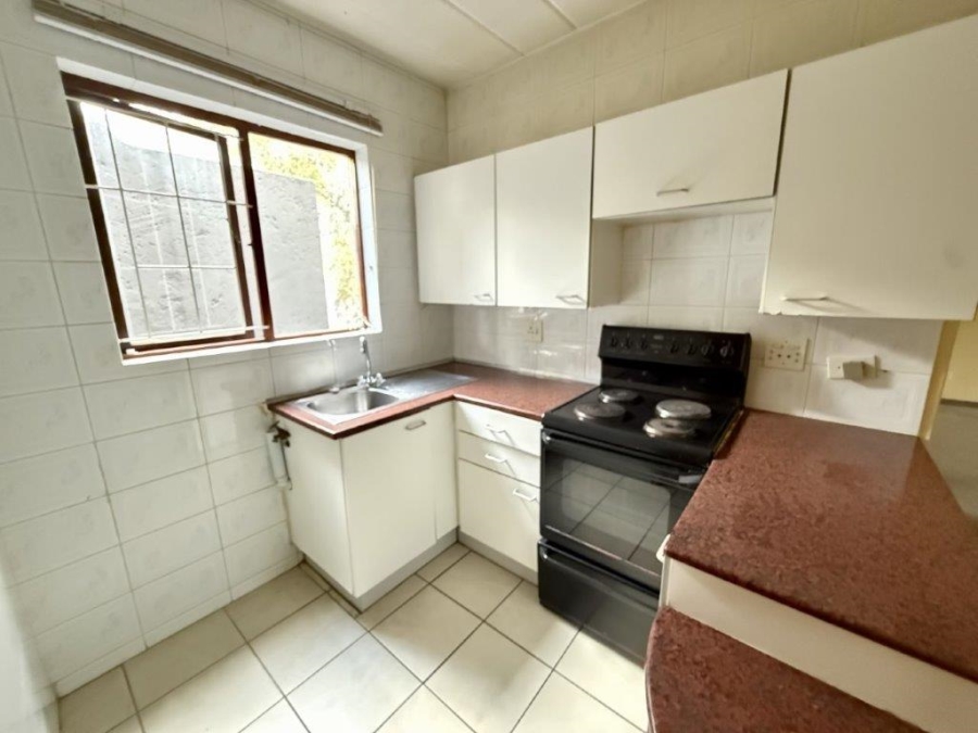 1 Bedroom Property for Sale in Melrose Gauteng